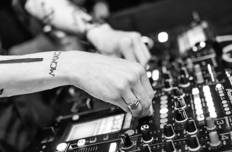 Geluidsinstallaties en DJ-sets voor een onvergetelijke beleving